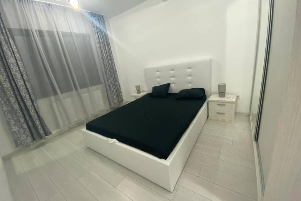 - Drumul Taberei Parc Apartment *